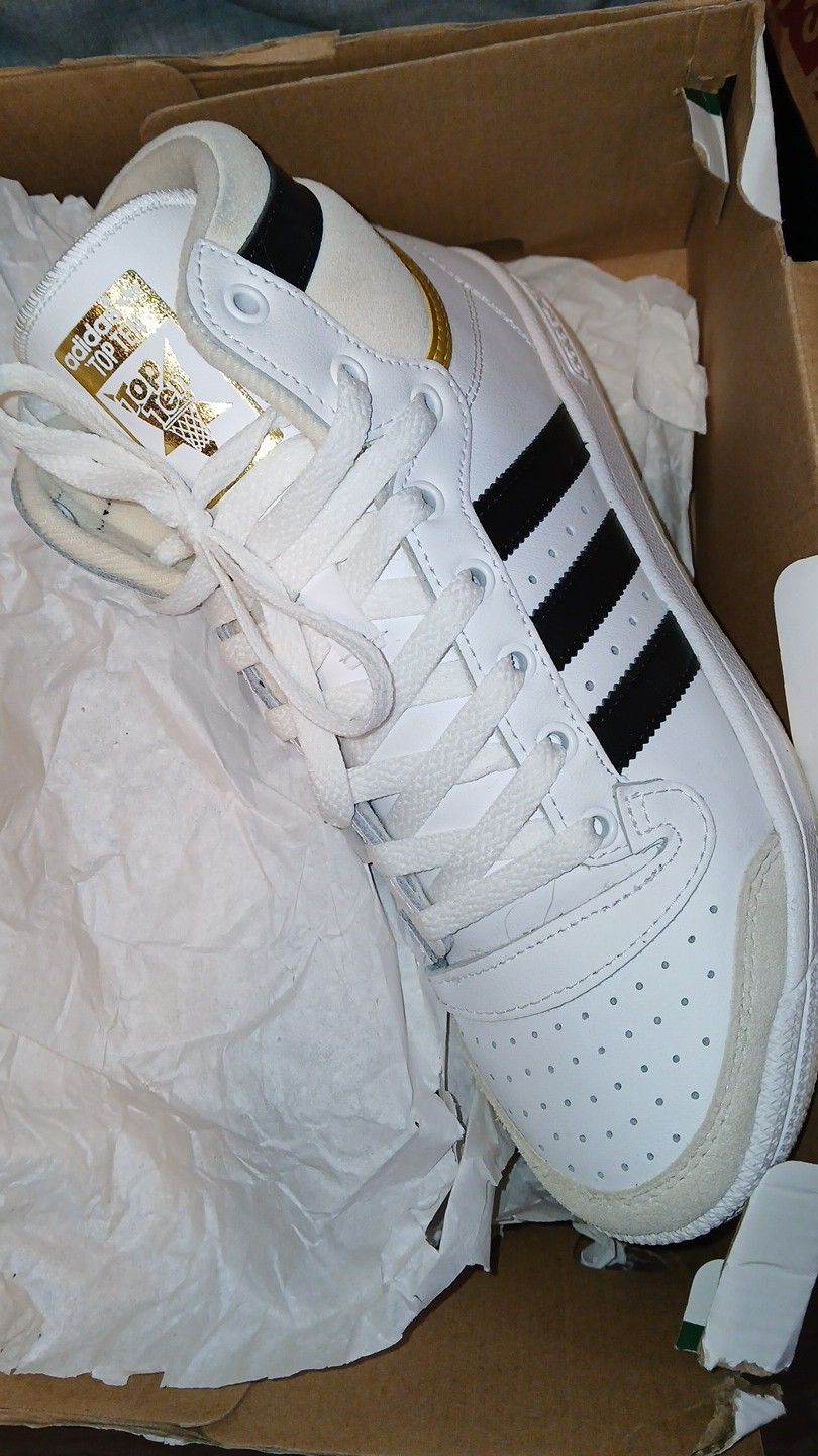 Adidas