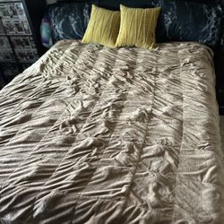 Queen Bed & Frame