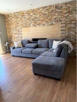 FREE DELIVERY 🚚 Modern Gray Sectional Sofa w/ Chaise