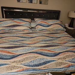 Oversized King Quilted Bedspread