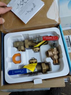 Sharkbite 3/4" tankless water heater valve kit, few available