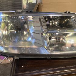 Dodge Journey Headlights 
