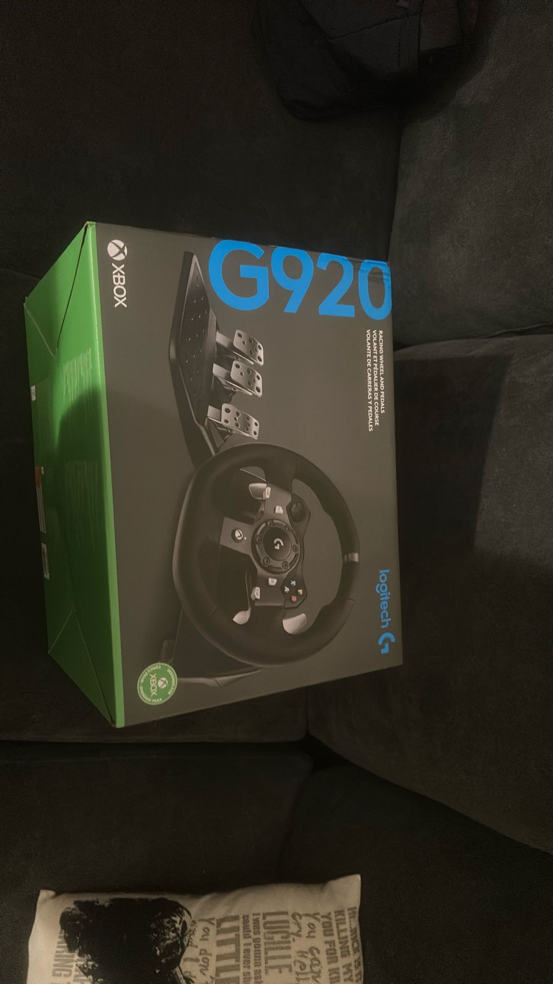 Logitech G920 Driving Force Racing Wheel and Floor Pedals,