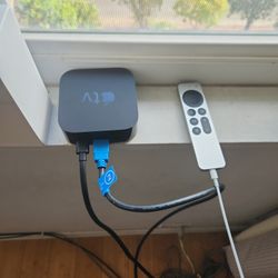 50" Vizio Smart TV (Older)With 4K  APPLE TV Box(new, Opened  Never Used) Package Deal Only. Not Sold Separately