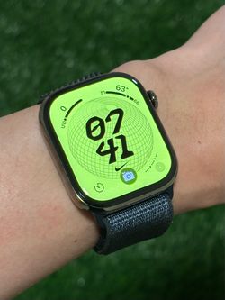 Apple Watch Titanium 46mm – 100% Battery, Milanese + Sport Loop