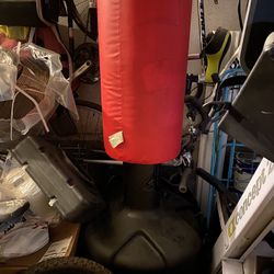 Freestanding Kickboxing Stand