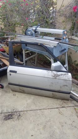 BMW E30 Door Coupe with shadow Line trim