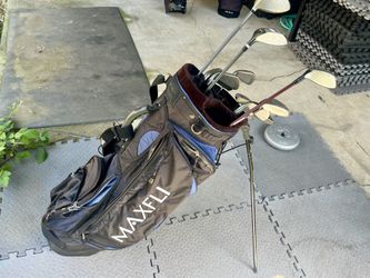Golf Set In Maxfli Standing Bag