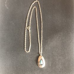 Silver Chain and Pendant With Turquoise 