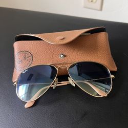 Ray Ban Aviator Gradient Light Blue