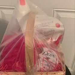 Dove Spa Basket 
