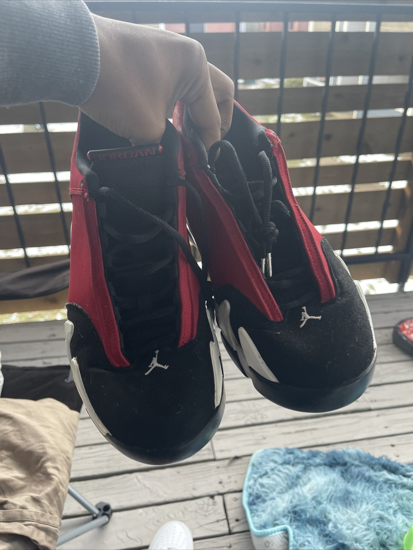 Jordan 14 red 8.5