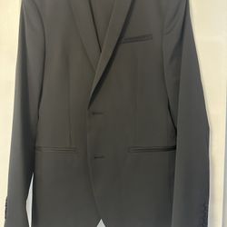 Men’s Black Suit