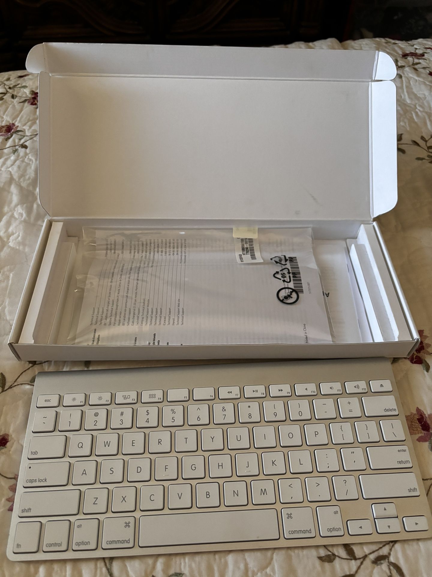 Apple Wireless Keyboard 