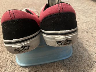 Vans Old Skool Black And Pink Skater Shoes Size 4.0 Kids Thumbnail