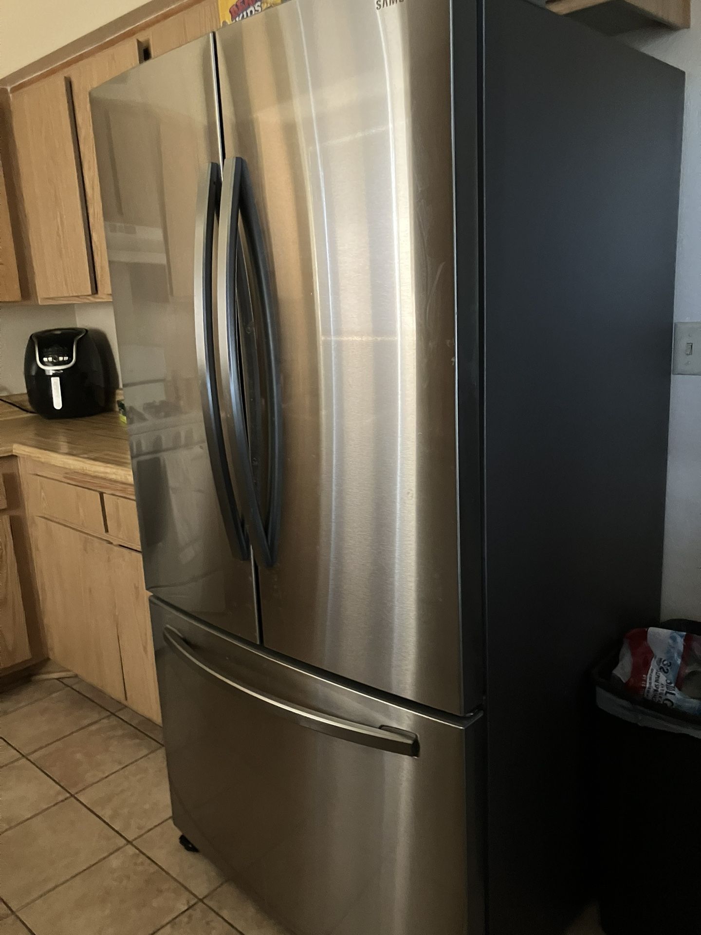 Refrigerator