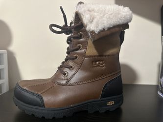 UGG waterproof Boots Size 1