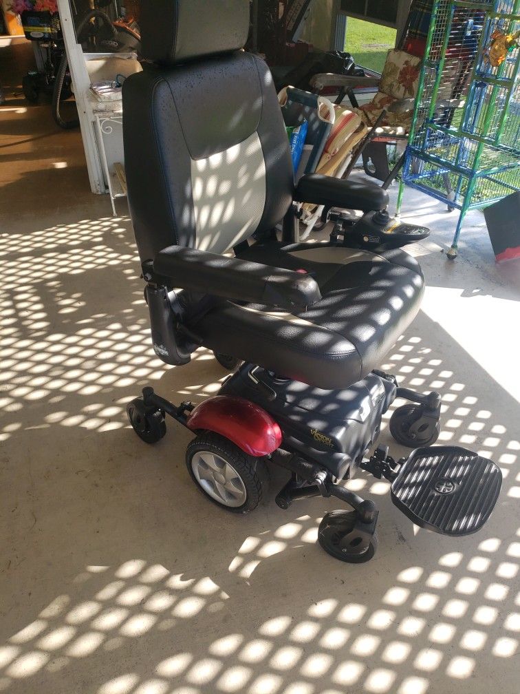 Merits Vision Sport Mobility Chair