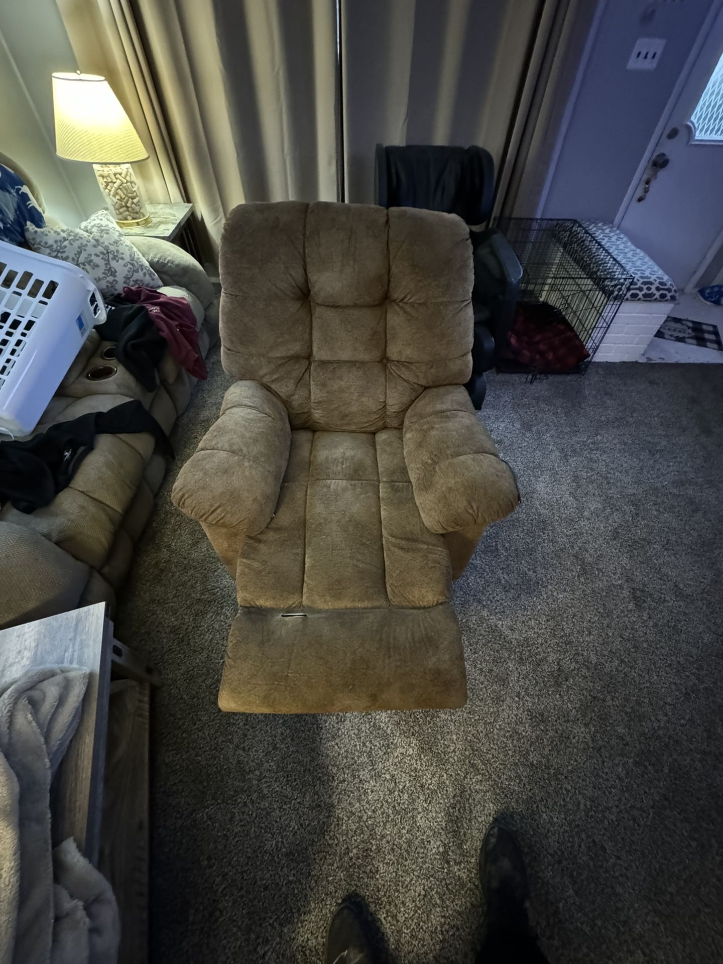 Recliner With Vibrate And Heat