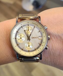 DKNY Analog Gold Women's Watch 