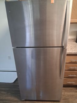 Whirlpool Refrigerator