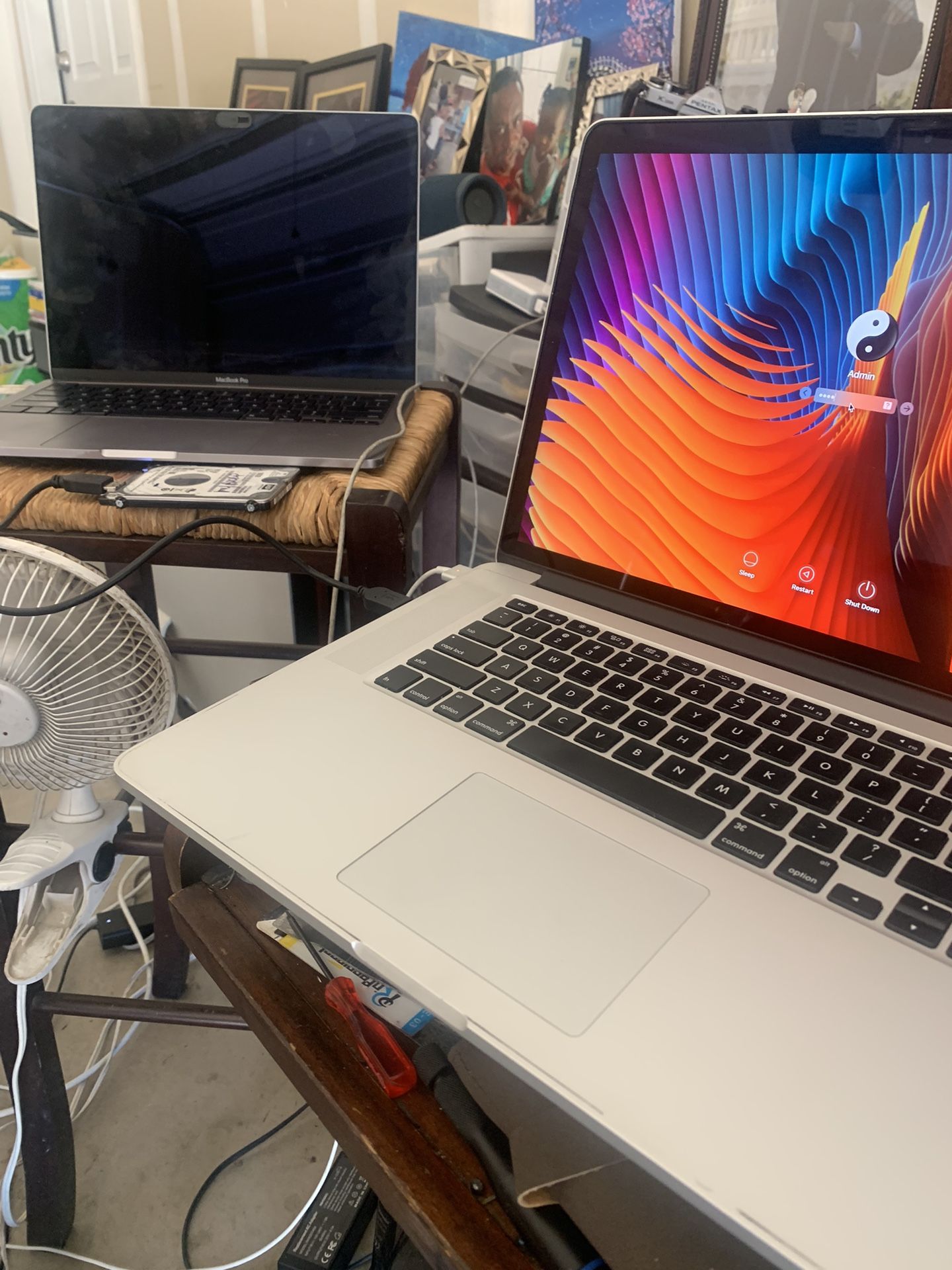 School Special 15” MacBook Pro Retina i7 2ghz8gb Quadcore 256ssd Catalina