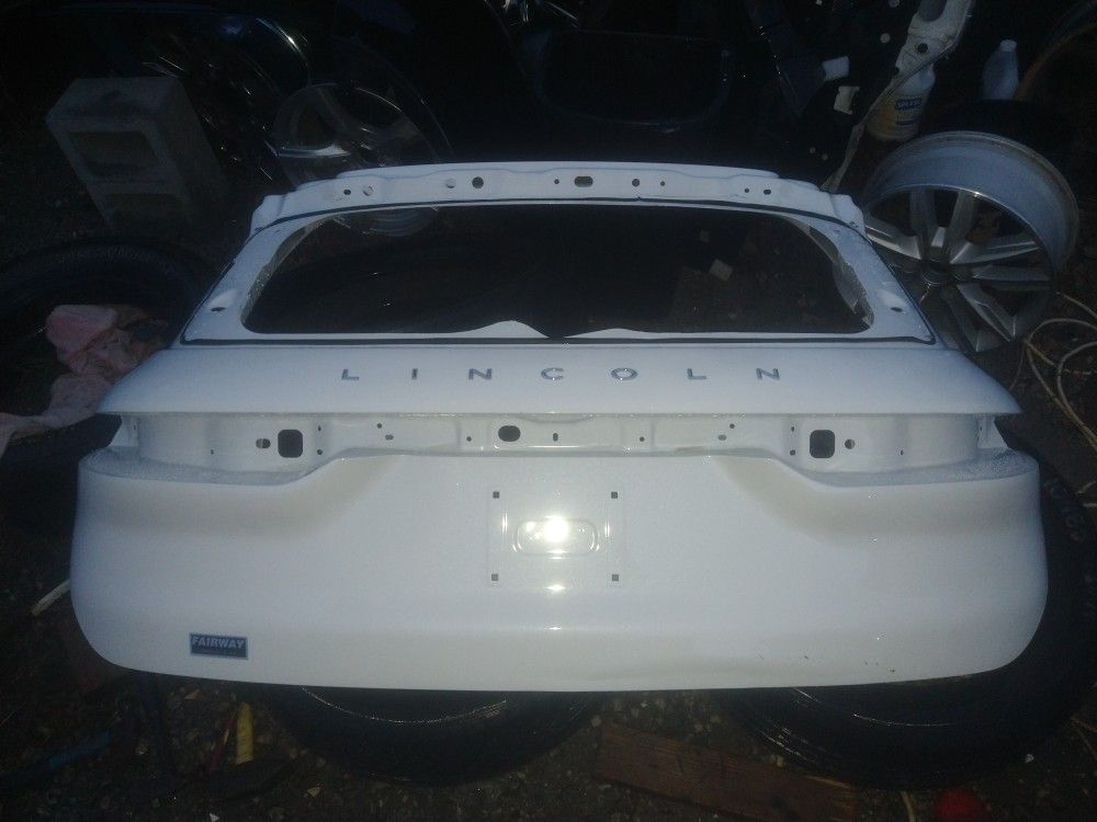 Rear Deck Lid For 2020 To 2021 Lincoln Corsair