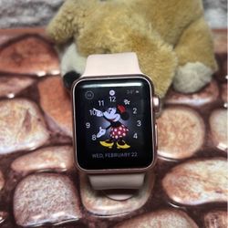 Apple Watch  ROSE GOLD 38 MM Sport 7000 Series