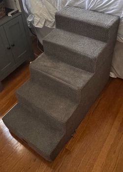 Cat or dog steps