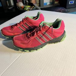 Size 9 - adidas Kanadia 5 TR Pink