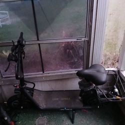 Is urban max scooter electric
