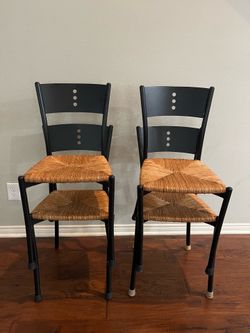 Set of 2 Black Woven Seat Chairs