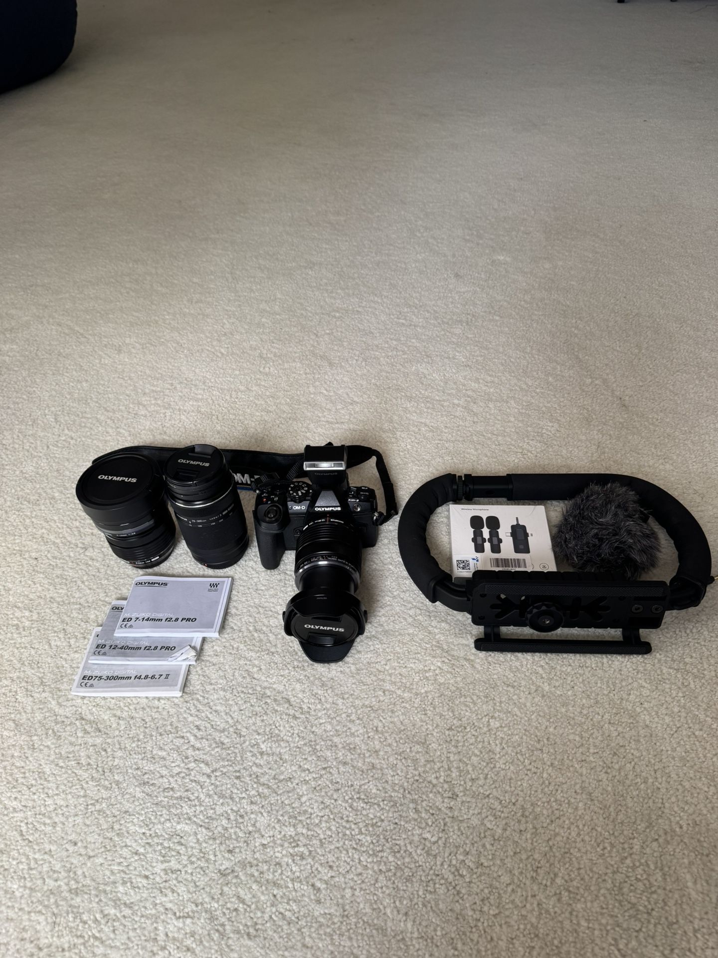 Olympus OM-D E-M1 Mark II Full Camera Kit 
