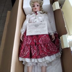 Selling A Bundle Of 19 Porcelain Vintage Dolls ! All Sizes .New !