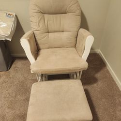 Glider Rocking Chair With Ottoman 
