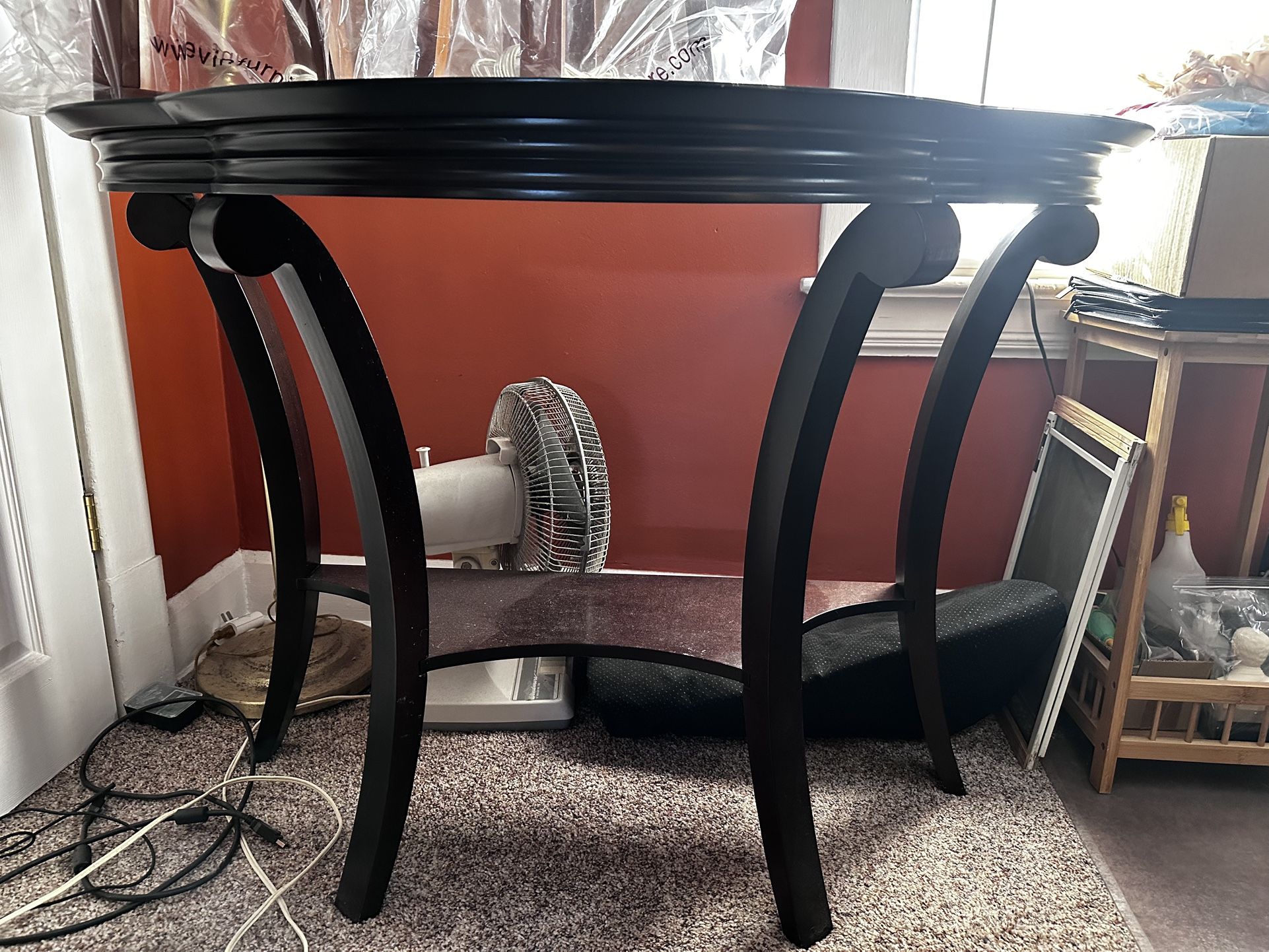 Bombay Company - 2 Tier Serving Table - 2001 Collection 