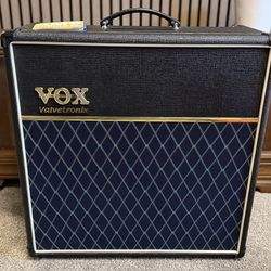 VOX Valvetronix AD60VT 60W Guitar amp