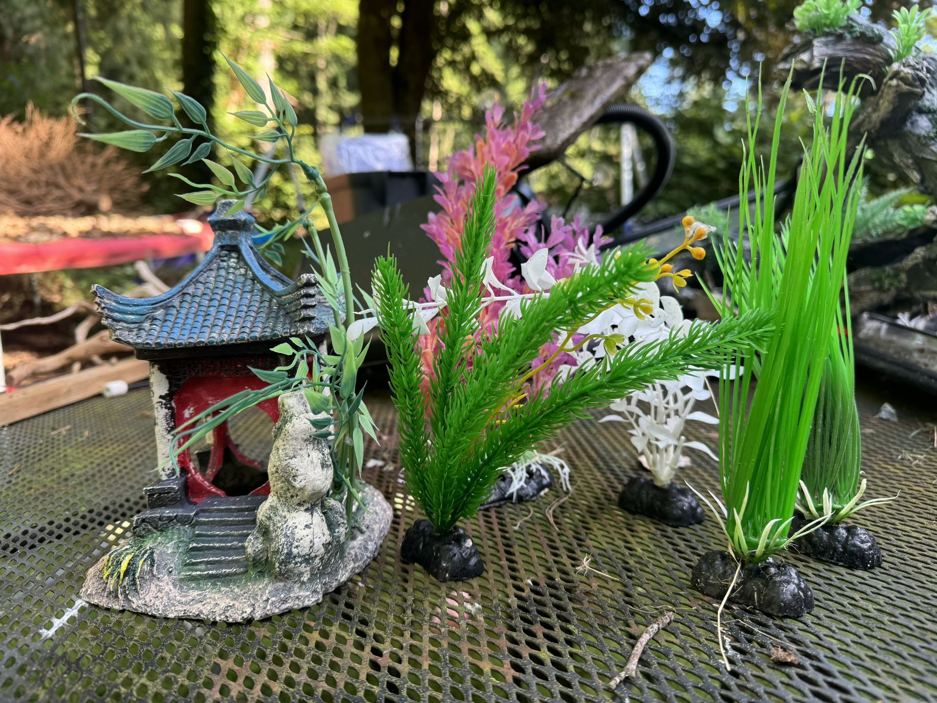 Fish Tank Decor