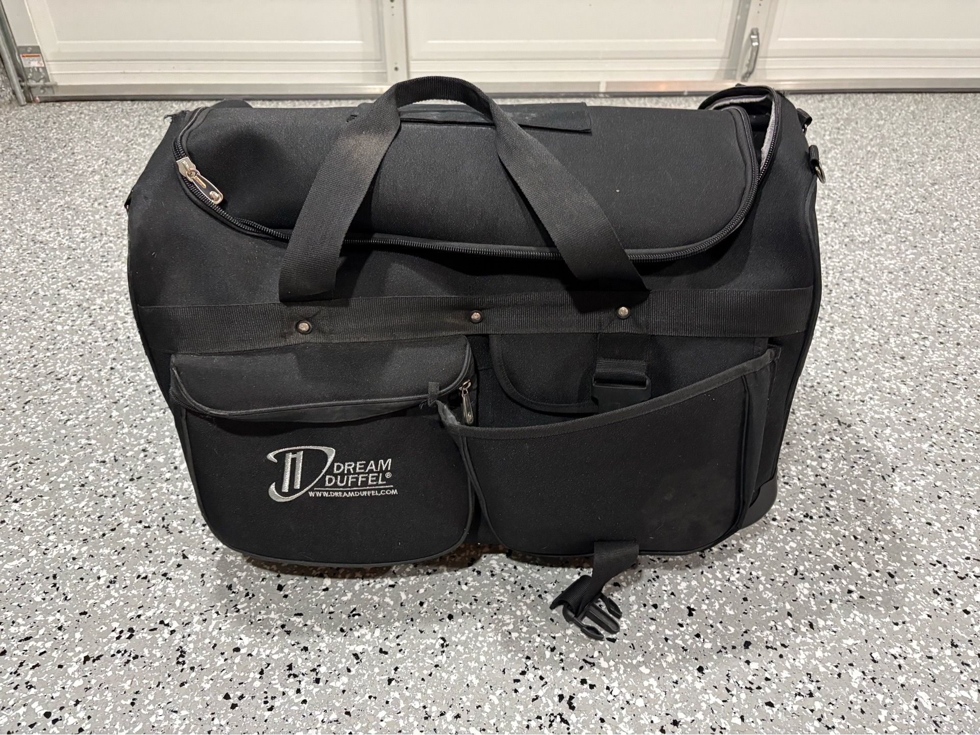 Dream duffle dance roller bag