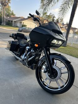 Harley Davidson FLTRX Custom