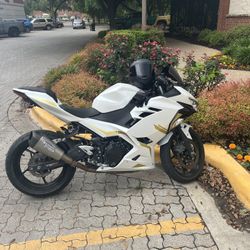 2018 Kawasaki Ninja 400