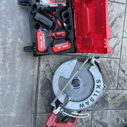 Vikfut 10/4 impactó 1/2   21 V   $350 Los dos 