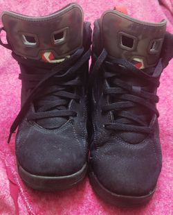 Boys jordans