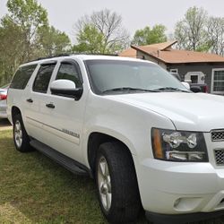 2009 Suburban 