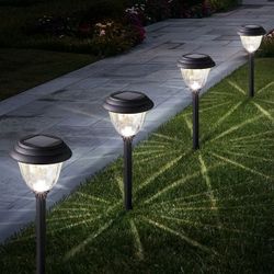 Member's Mark LED Solar Path Lights, 20 Lumens, 4-Pack $14.99