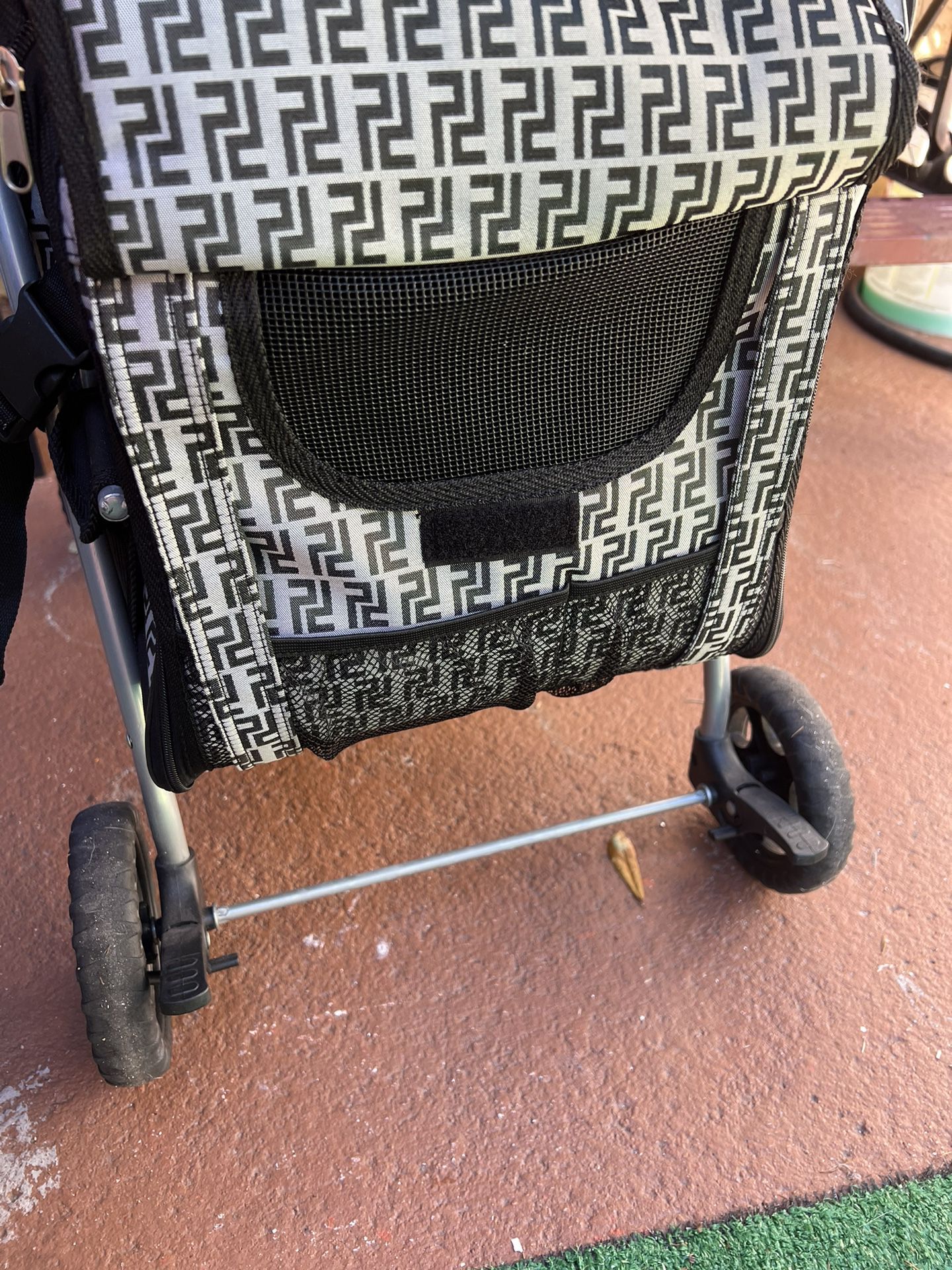 2/1 Fancy Dog/Cat Stroller With detachable Carrier