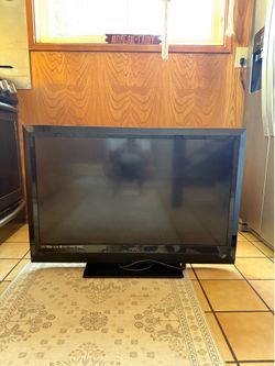 37” Vizio TV