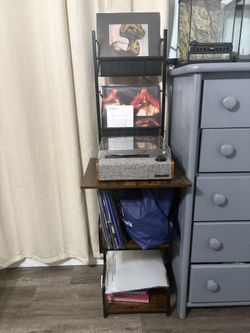 Record Player And Stand
