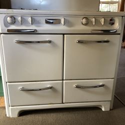 Wedgewood Stove
