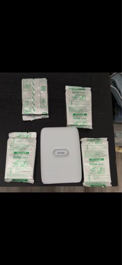 Fujifilm Instax Mini Link Printer + 4 packs film
